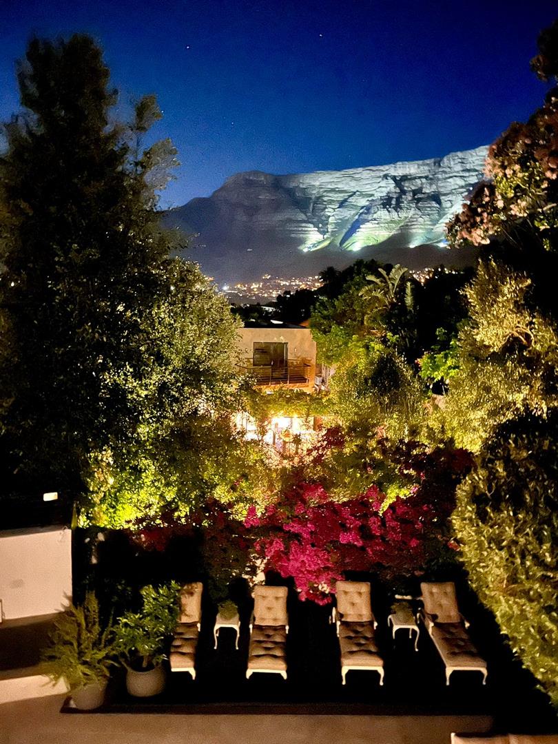 4 Bedroom Property for Sale in Tamboerskloof Western Cape